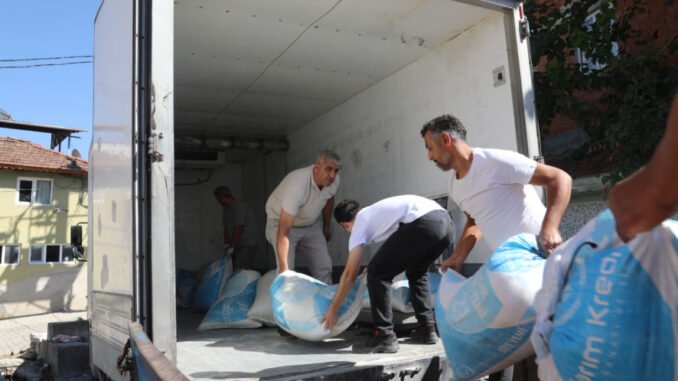 Bursa'da Çiftçiye Tarımsal Destek - YelkenHaber
