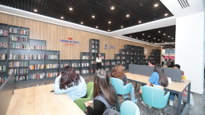 İBB Gençlik Ofislerinde 3. Dönem Başvuruları Başladı - YelkenHaber
